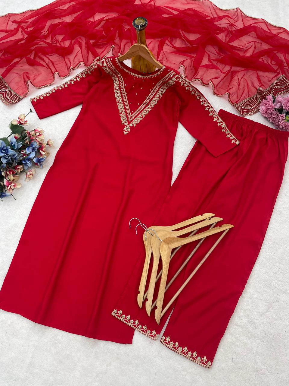 Roman Fabric Suit Set Classic Red